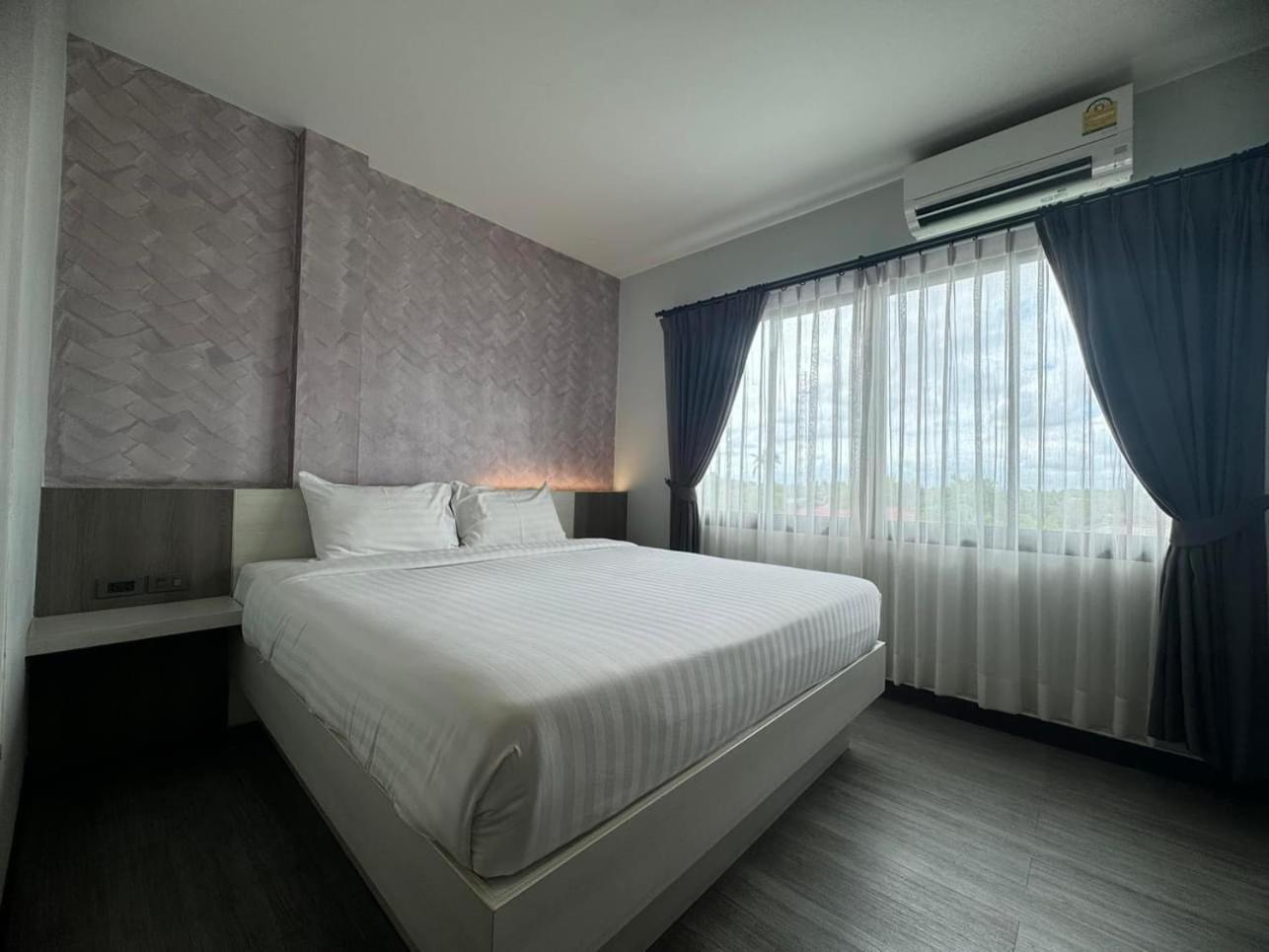 Socool Grand Hotel Nang Rong Dış mekan fotoğraf