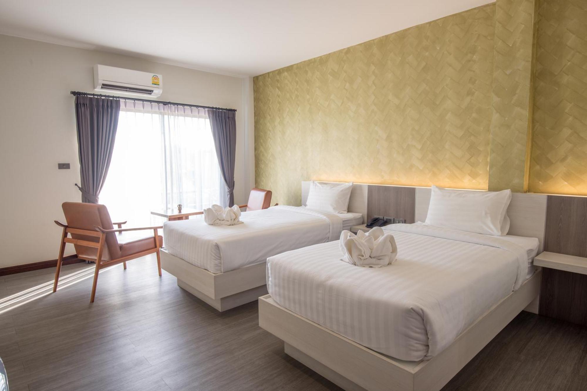 Socool Grand Hotel Nang Rong Dış mekan fotoğraf